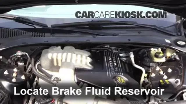 2004 Lincoln LS 3.0L V6 Liquide de frein Contrôler le niveau de liquide de frein